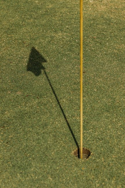 YONEX尤尼克斯携手张连伟 公益授课赋能高球少年